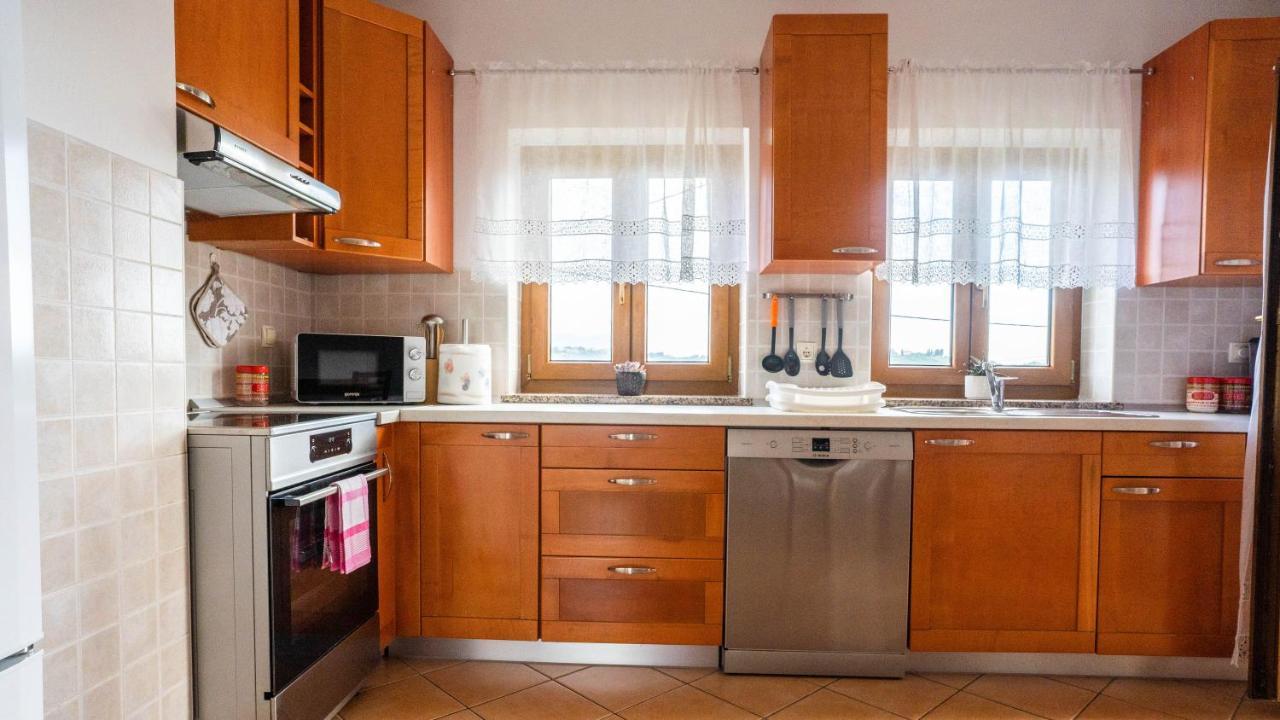 Apartma Tri Oljke Доброво Екстер'єр фото